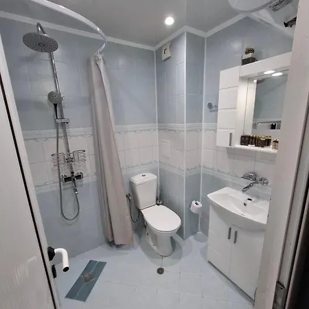 شقة Larenta стилни с 2 спални и гледка море в влас