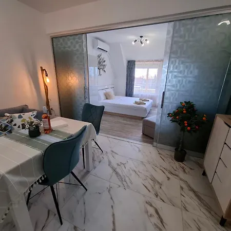 Larenta Sveti Vlas, Ulitsa Cherno 12 Apartmán Sveti Vlas