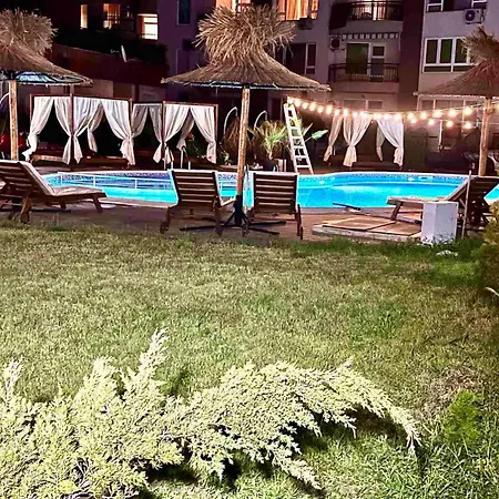 Apartamento Larenta стилни с 2 спални и гледка море в влас Sveti Vlas