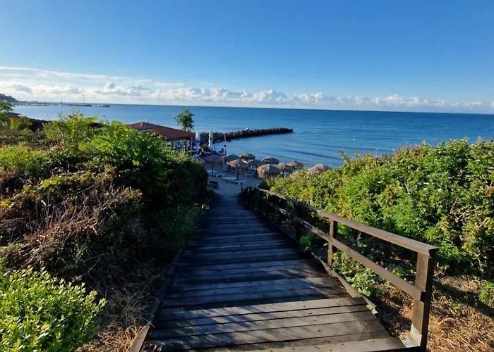 Larenta стилни с 2 спални и гледка море в влас Apartmán Sveti Vlas